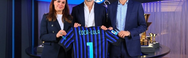 官方：可口可乐与国米达成三年合作协议，成为官方软饮料合作伙伴